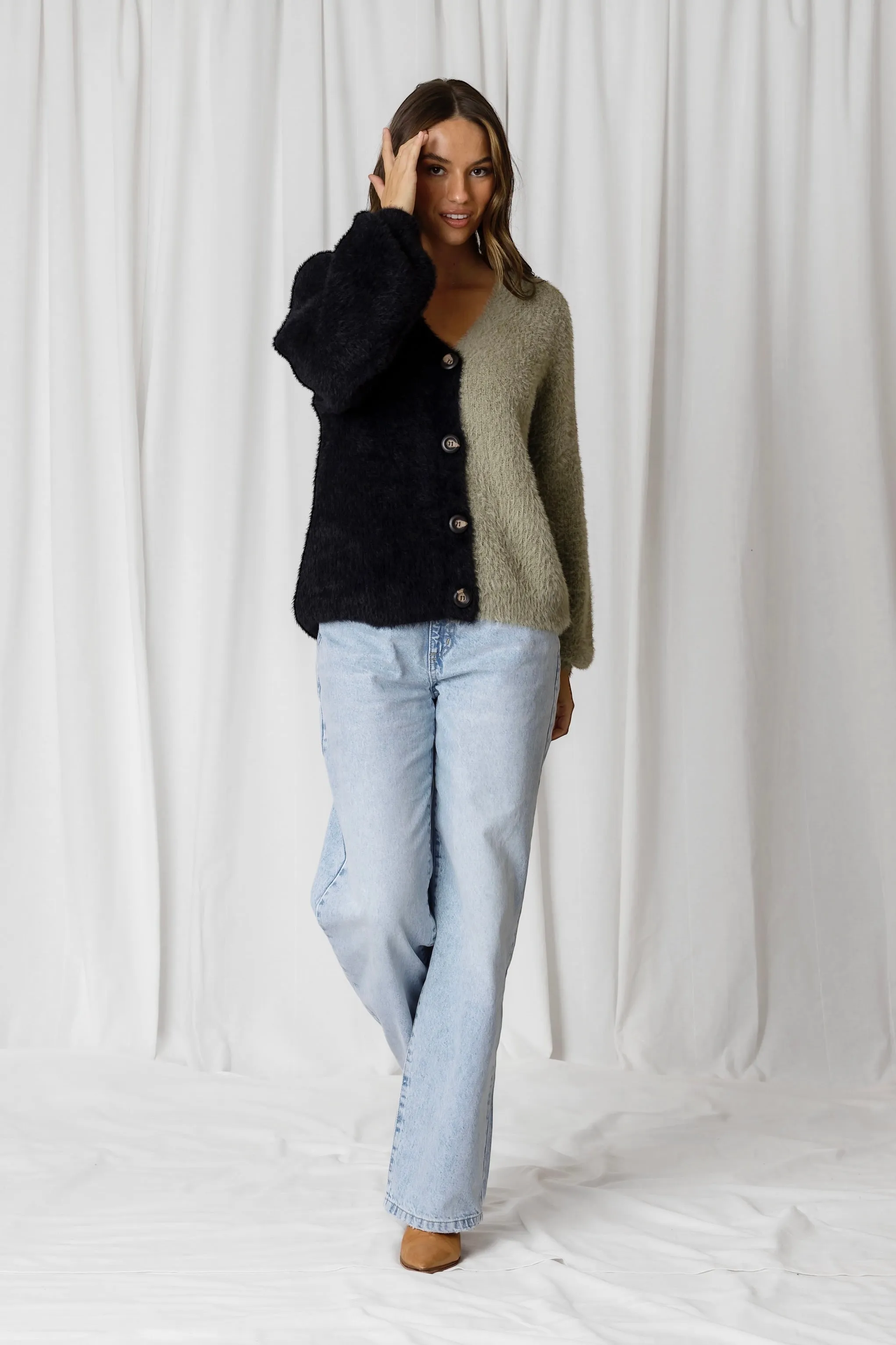 Amour Cardigan