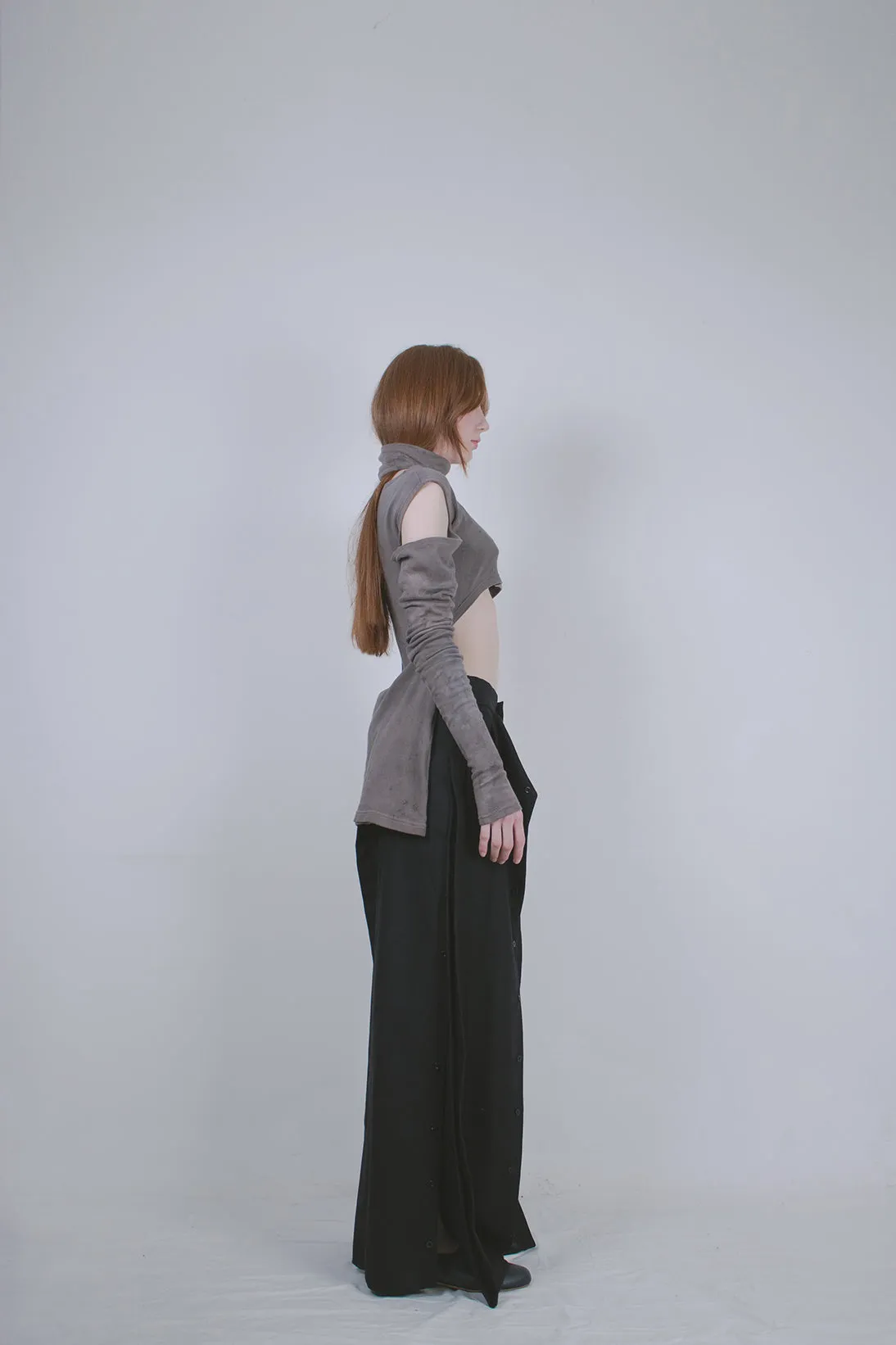 Copy of Naturally dyed circular-drape wool top
