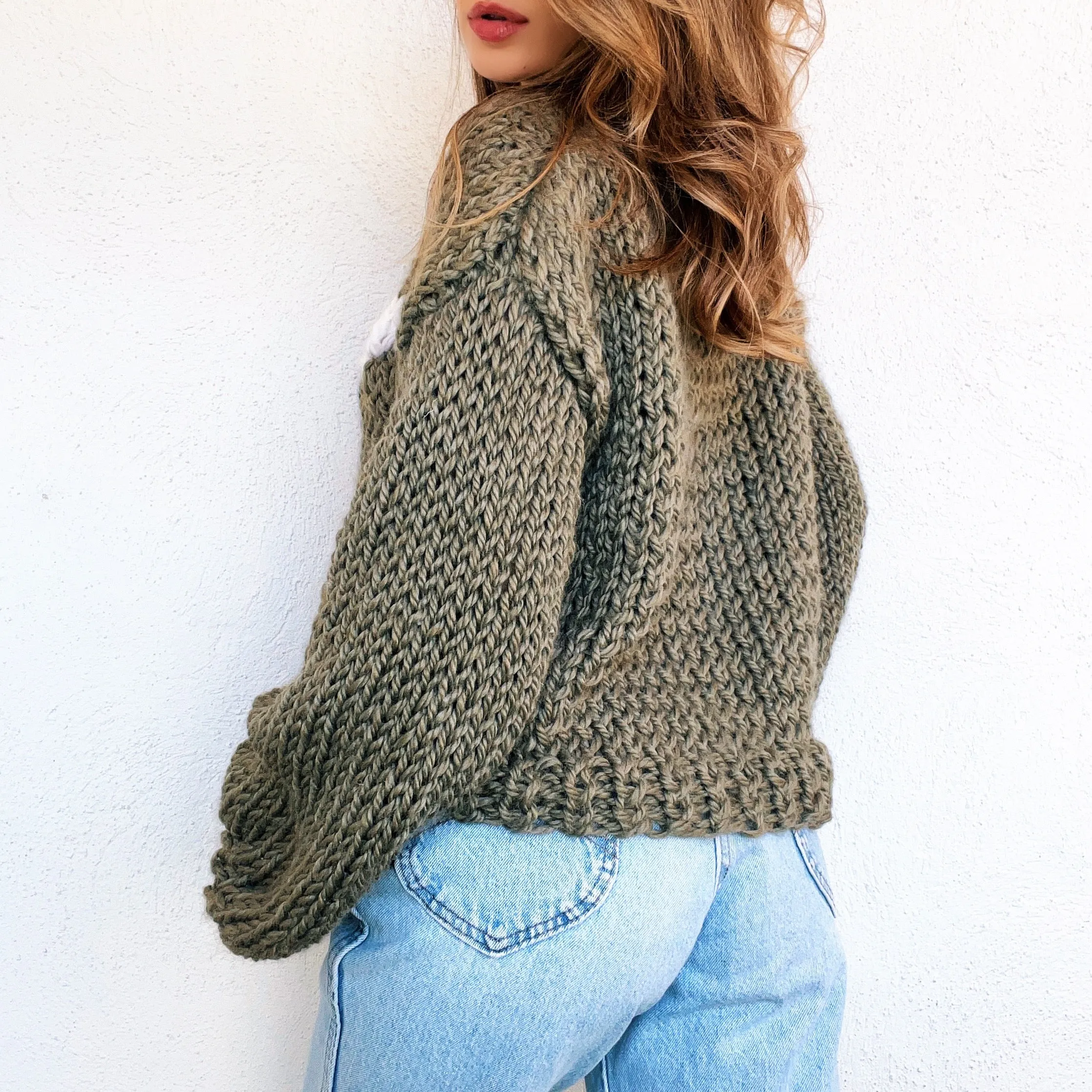 Cozy Bee Sweater by Carolannie Crochet