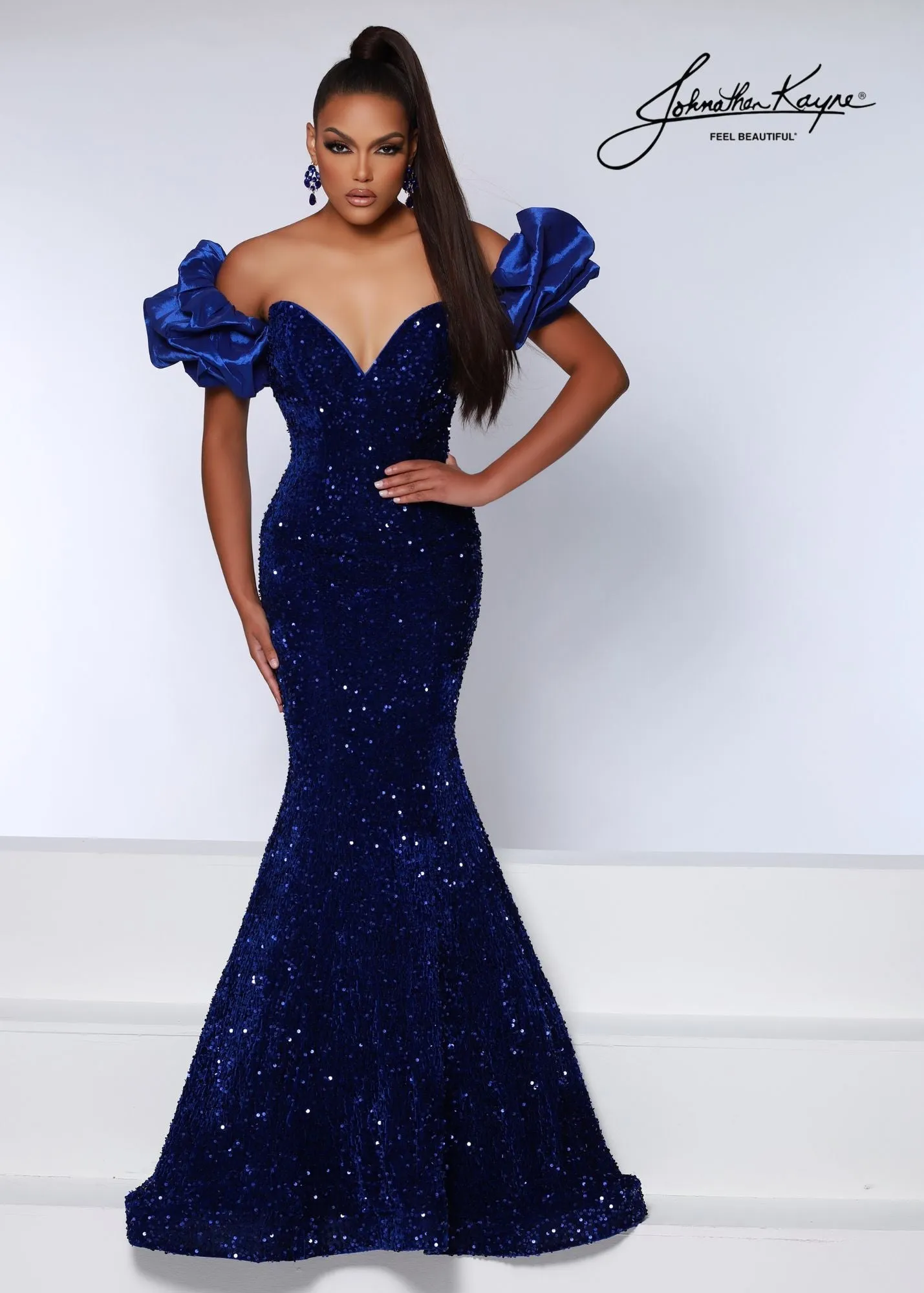 Johnathan Kayne 2641 Size 4 Lilac Long Velvet Sequin Mermaid Prom Dress Puff Sleeve Pageant Gown